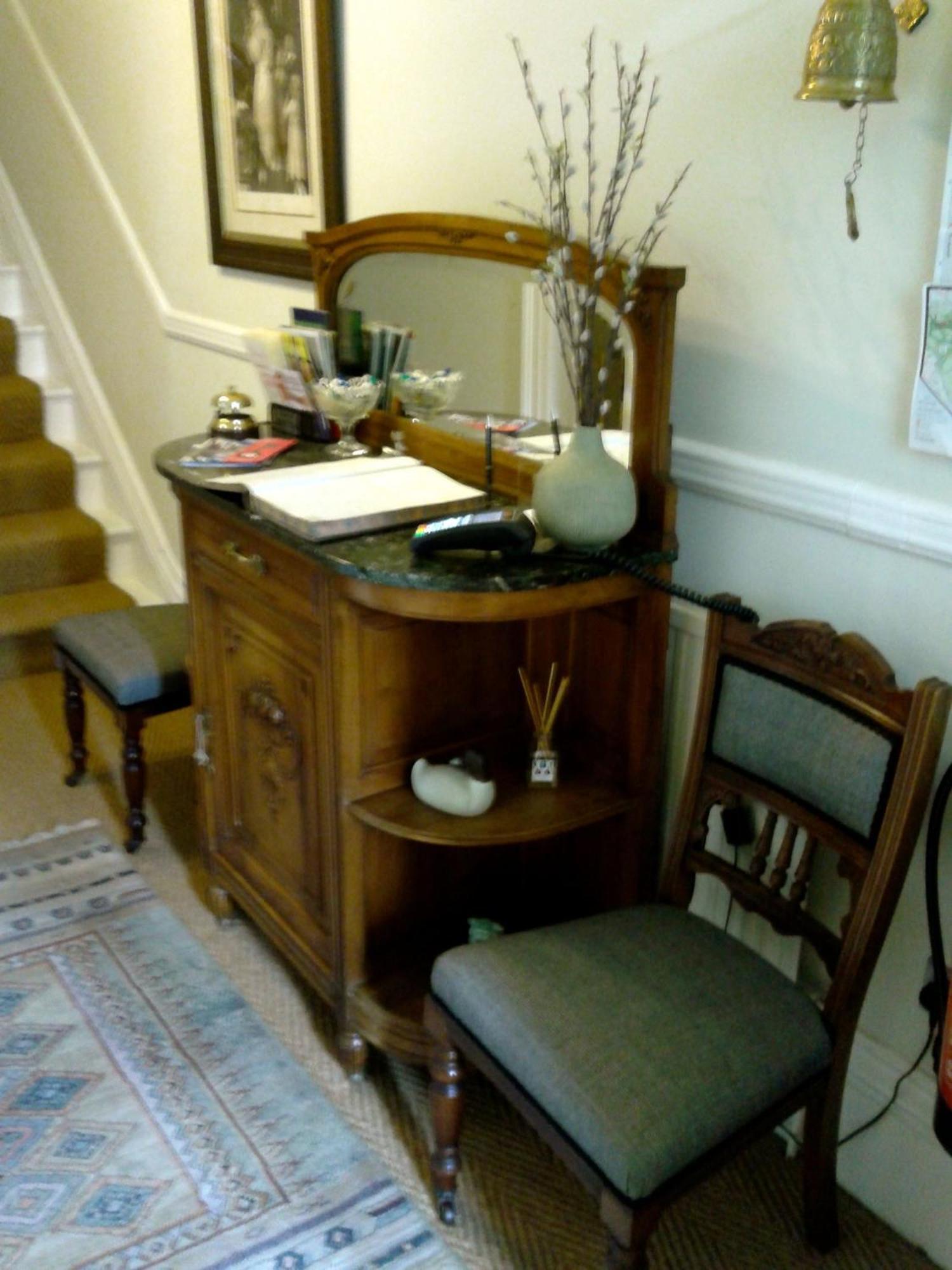 Cornerstones Guest House Sale Ngoại thất bức ảnh
